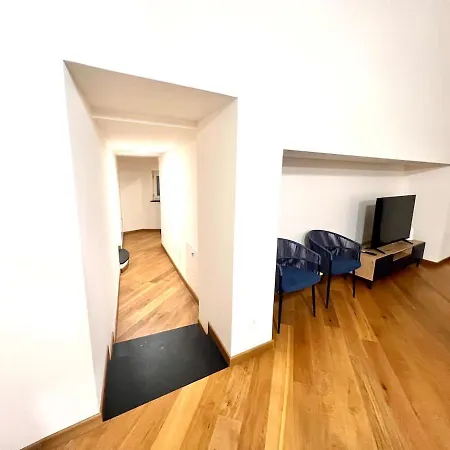 Domus Orefici - Wide And Modern Prestigious House Apartment *