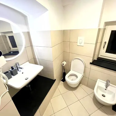Apartment Domus Orefici - Wide And Modern Prestigious House *