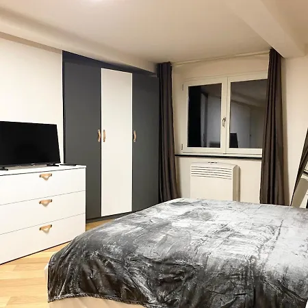 Domus Orefici - Wide And Modern Prestigious House Apartment